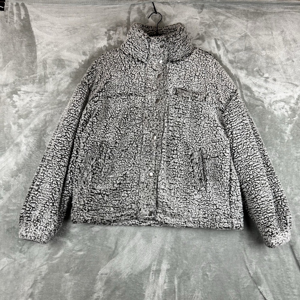 Thread & Supply Coat Women's M Gray Button Snap Closure Fleece Sherpa